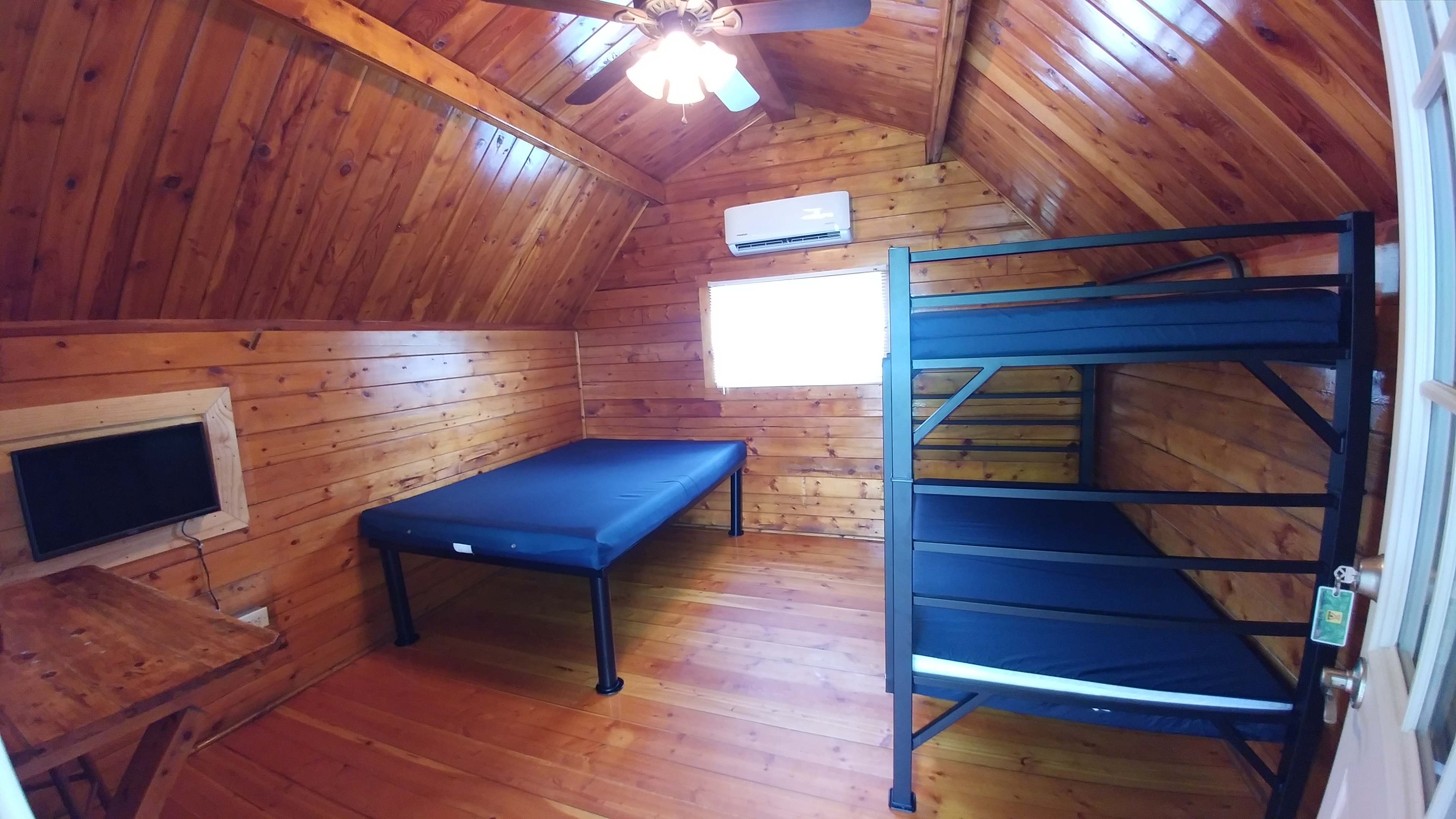 1 Room Camping Cabin W O Bathroom Under The Trees Pictures