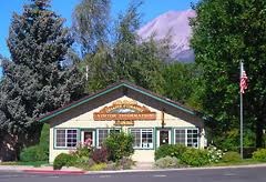 Mt Shasta Chamber of Commerce and Visitors Center