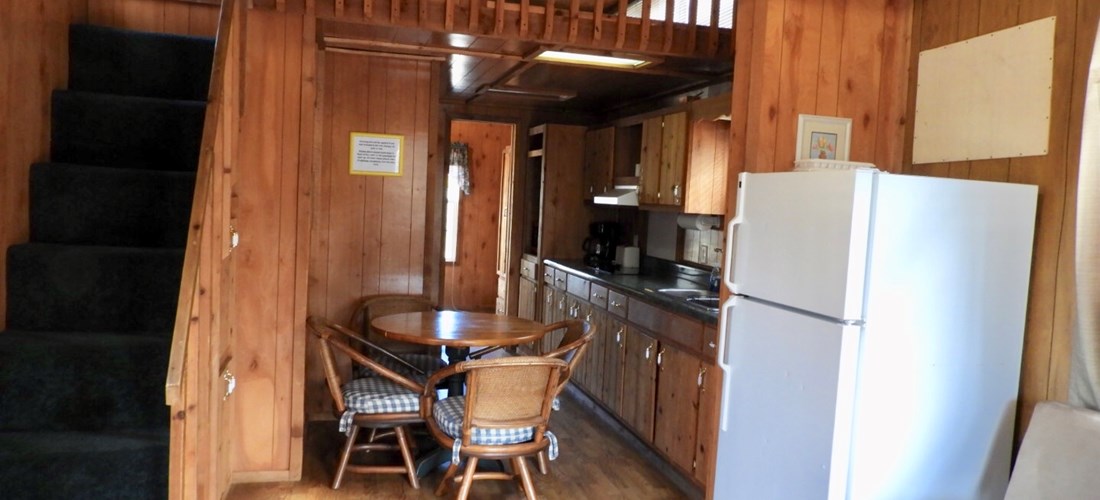 Riverfront Deluxe Cabin #4