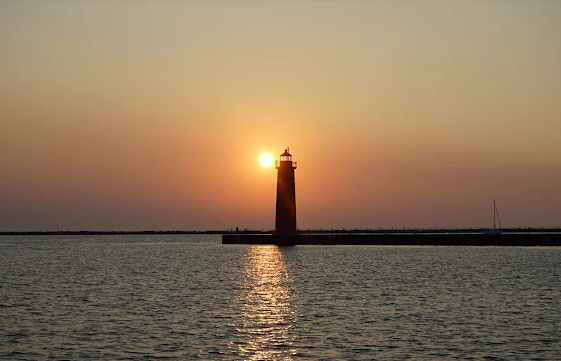 Pere Marquette Park & Beach