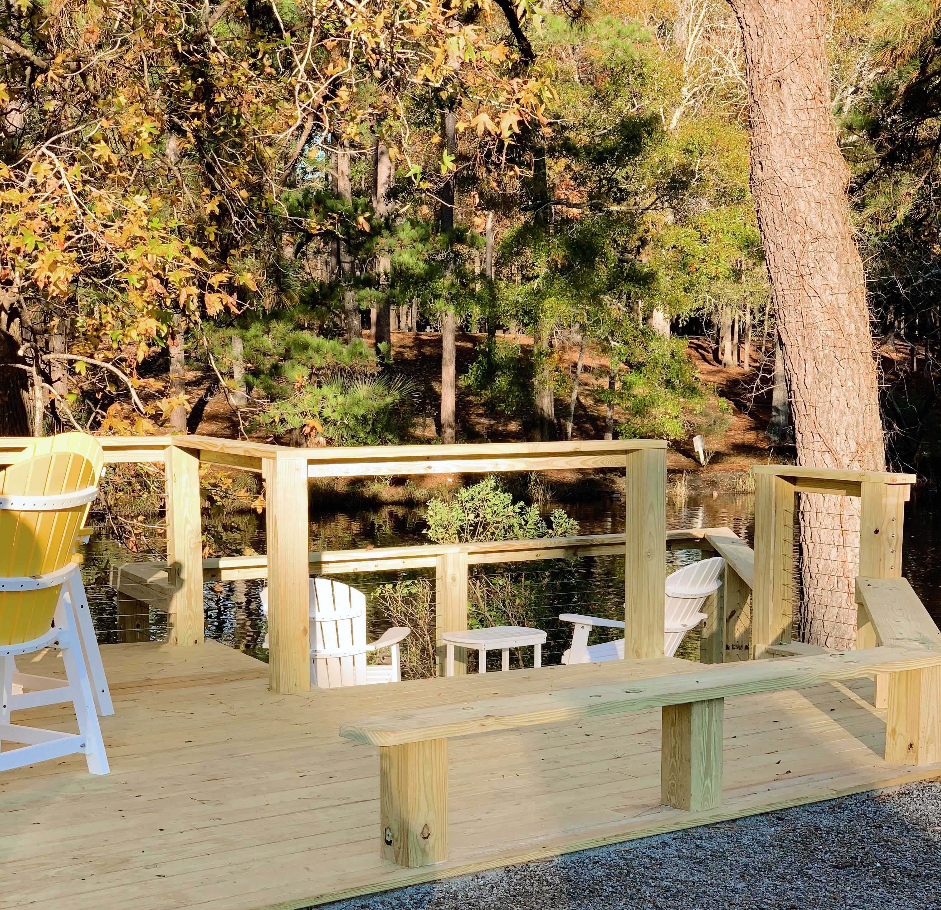 Deluxe Full Hook-Up Patio Back-In Waterfront (PINK)