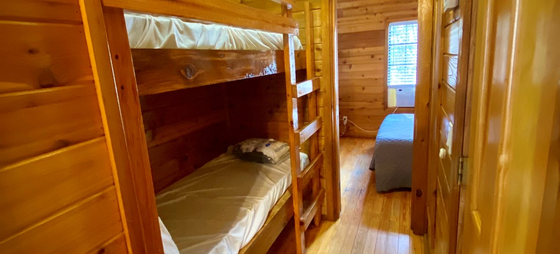 Deluxe Hill Side Entry Bunks