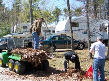 FREE Cleanup Weekend Photo