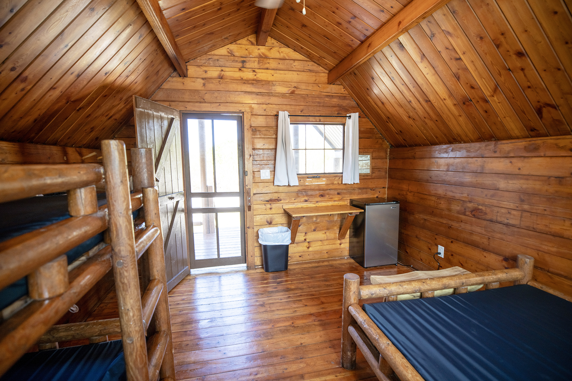 CC04 - Camping Cabin, 1 Room