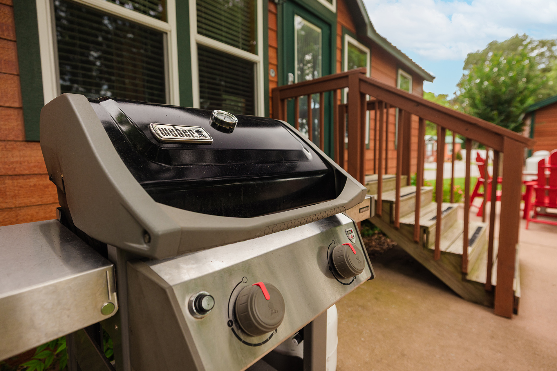 R23 - Deluxe Cabin, 2 Room (Full Bath & Half Bath) – Sleeps 6