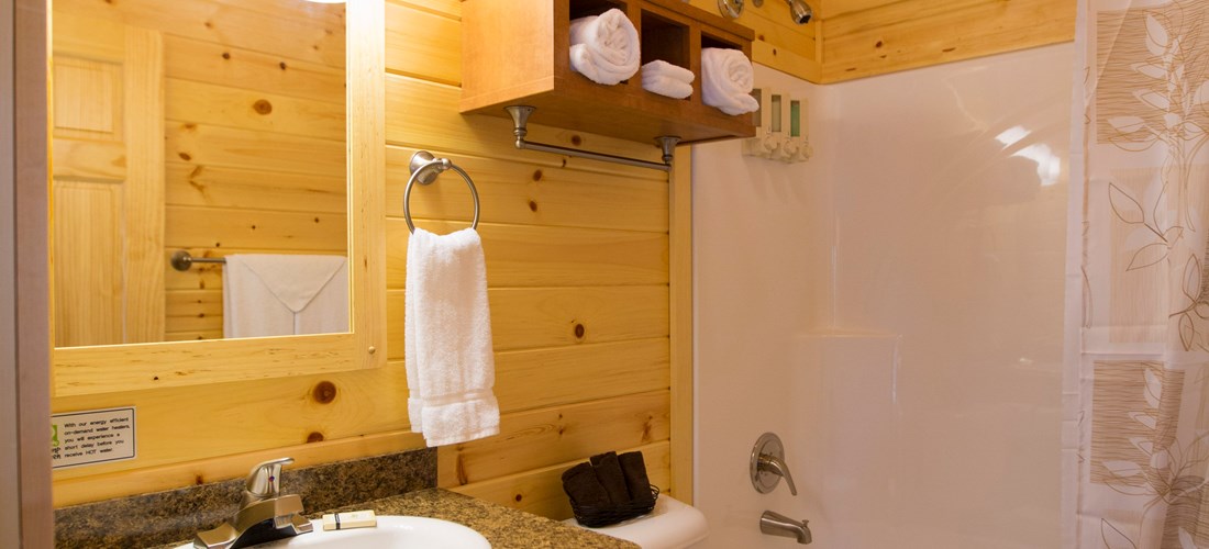 Full bathrooms with all your terry towels provided.