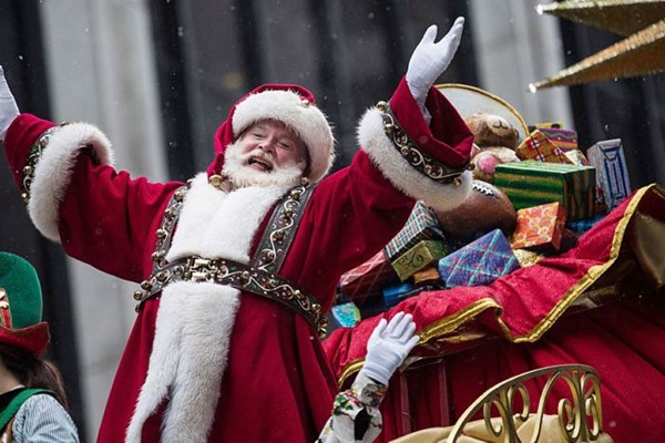 Christmas Parade in New Bern Photo