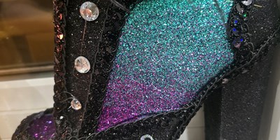 Mardi Gras Parade Throws