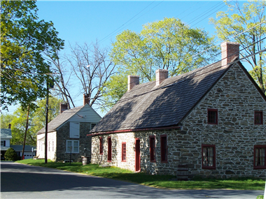 Huguenot Street National Historic Landmark