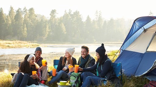 10 Reasons to Go Camping In the Fall