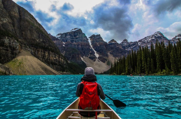 5 Unforgettable Road Trips Through Canada
