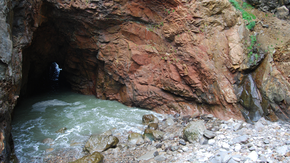 Devil's Hole State Park