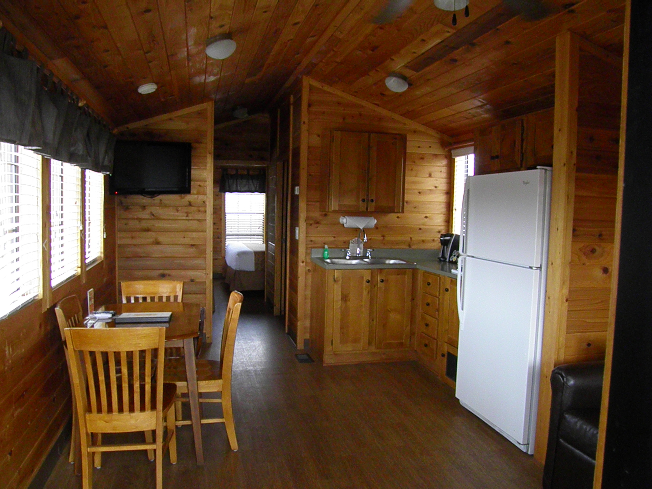 This cabin has a full kitchen for all your cooking neads.