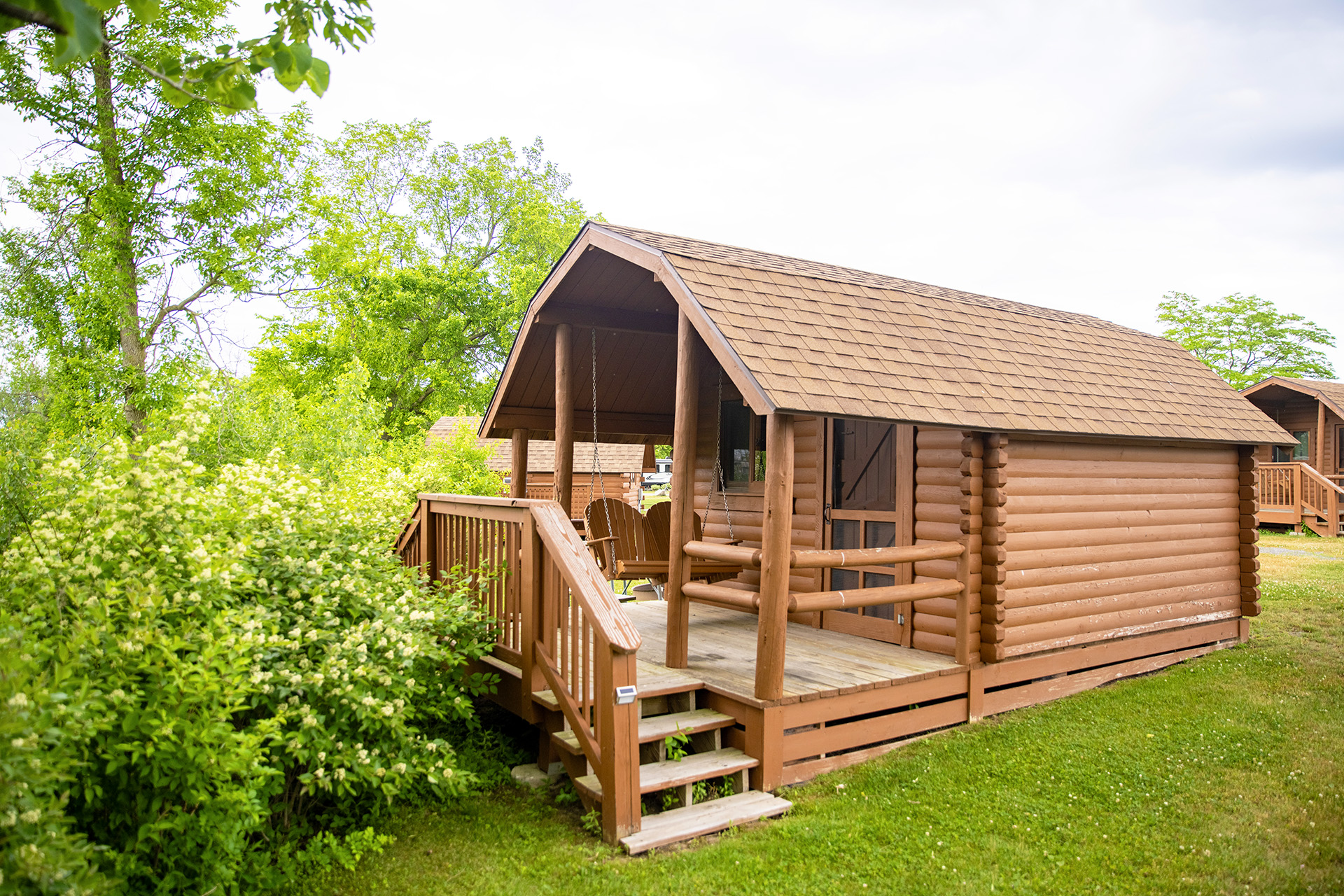 B09 - Camping Cabin, 1 Room (No Bathroom) - Sleeps 4