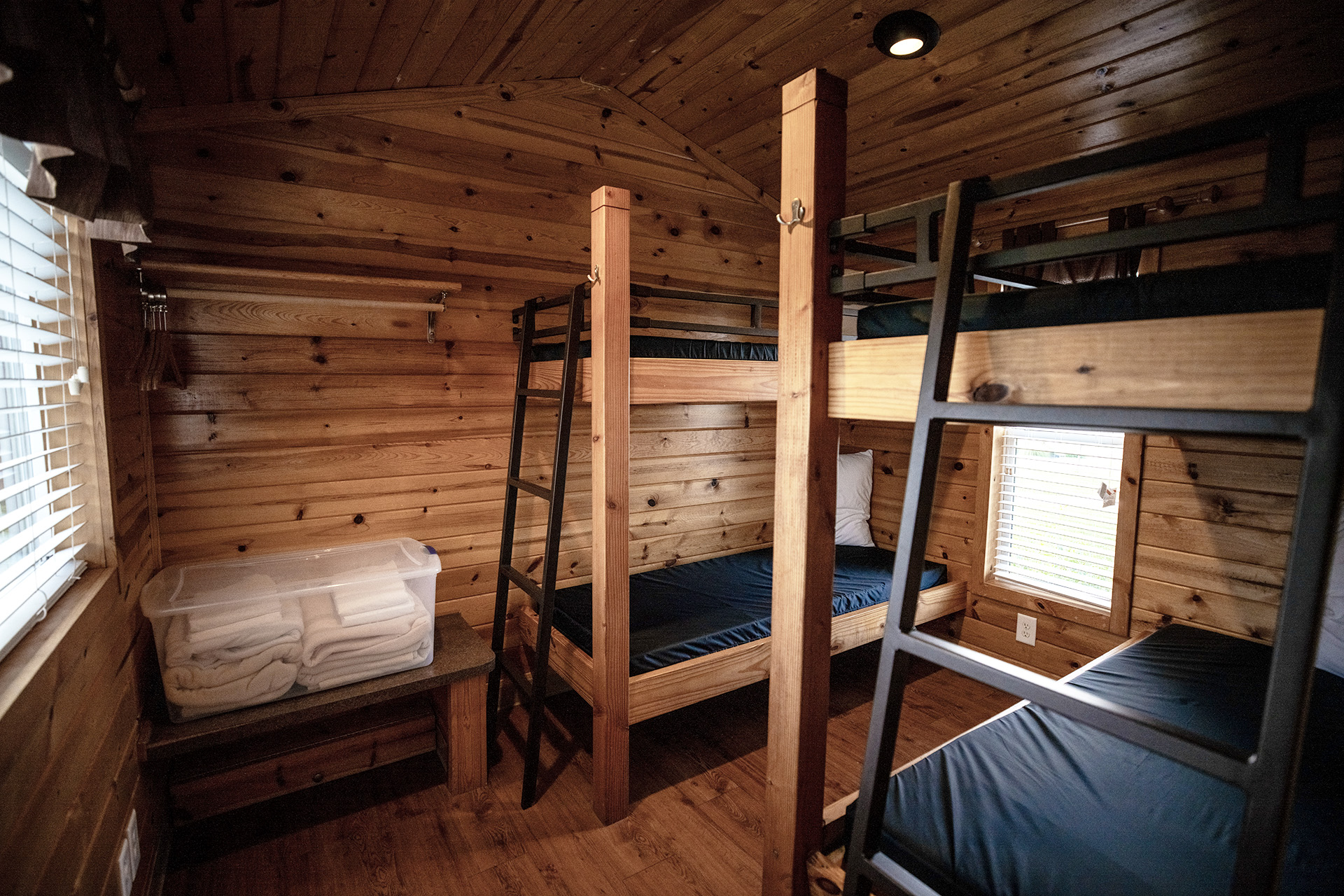 Deluxe Cabin, 2 Room with KOA Paw Pen (Full Bath with Tub & Shower) - Sleeps 8