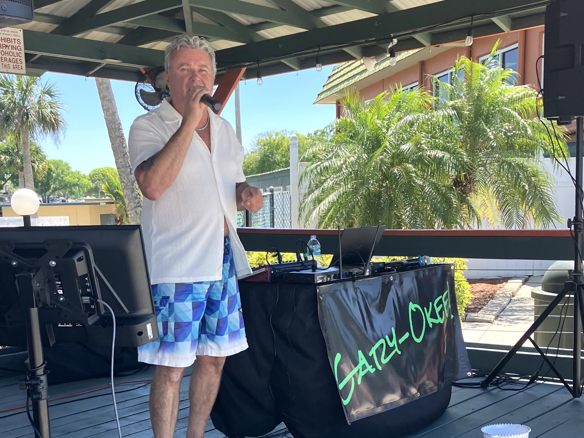 Live Music with Gary Okee Poolside Photo