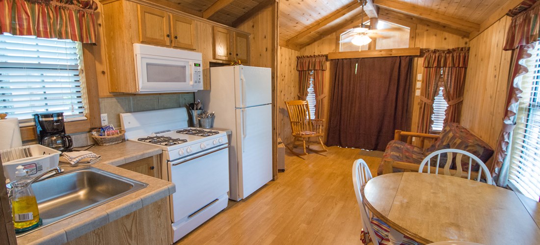 Lodge Kitchen & Main Room
