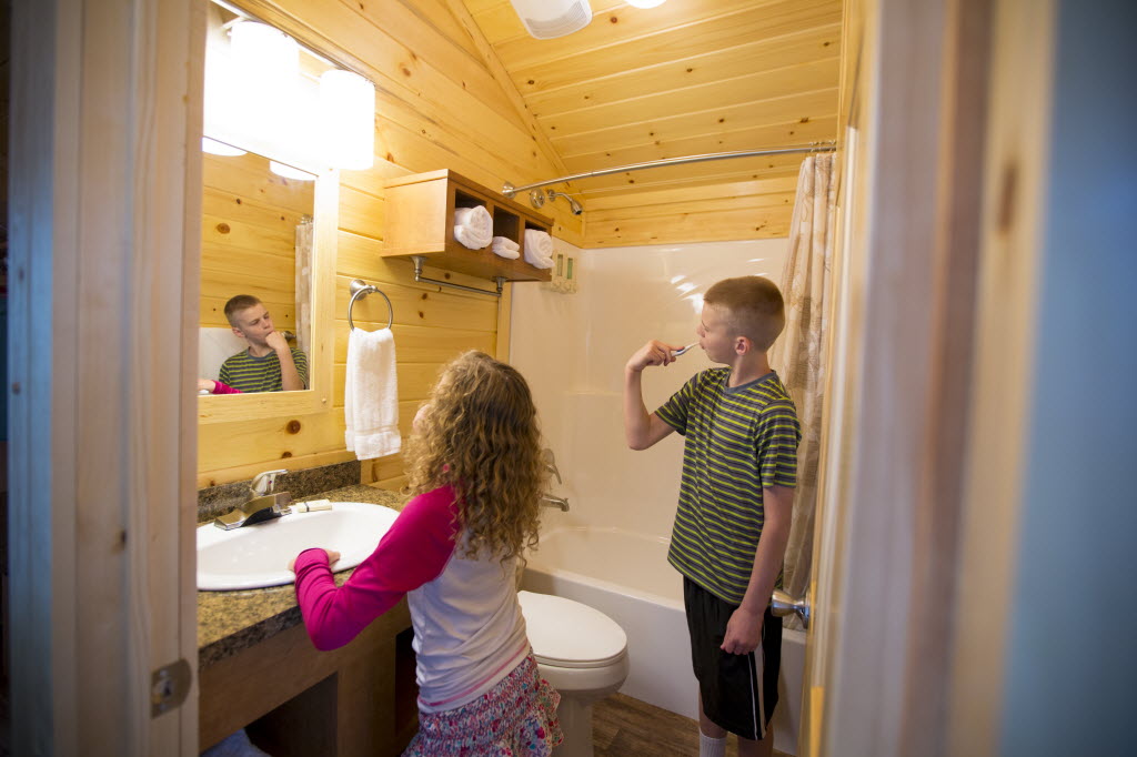 Deluxe Cabin Bathroom