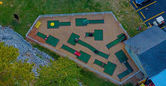 Aerial mini golf