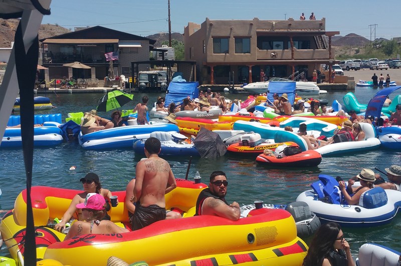 48TH Annual Parker Tube Float Photo