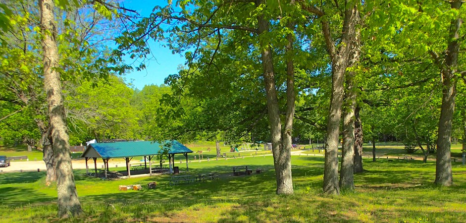 Ludington East / Pere Marquette River KOA Holiday