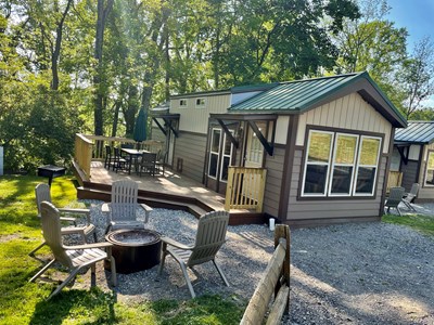 Deluxe Cabin Sept special pricing Fri & Saturday