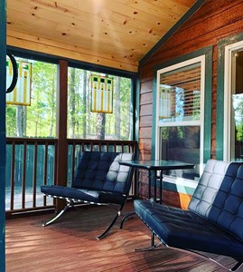 Free pizza with Advanced Lodge Reservation