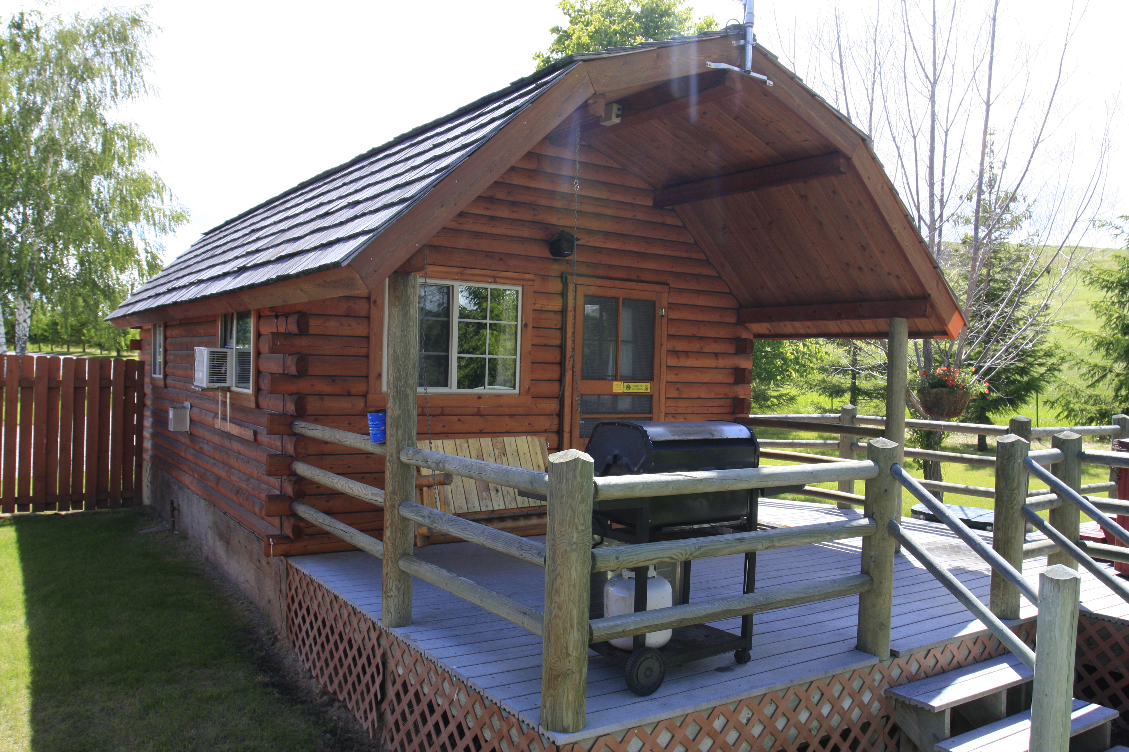 Polson, Montana Lodging Polson / Flathead Lake KOA Holiday