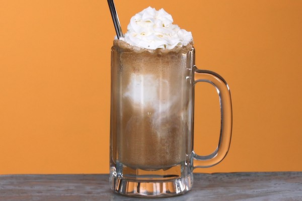 Root Beer Floats and Child Activity Photo