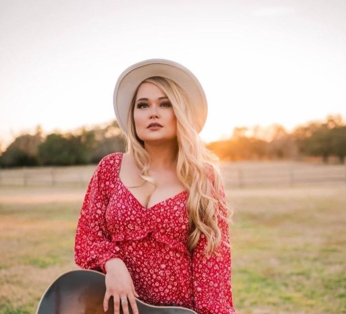 Live Music ~ Brandi Behlen - Photo 2