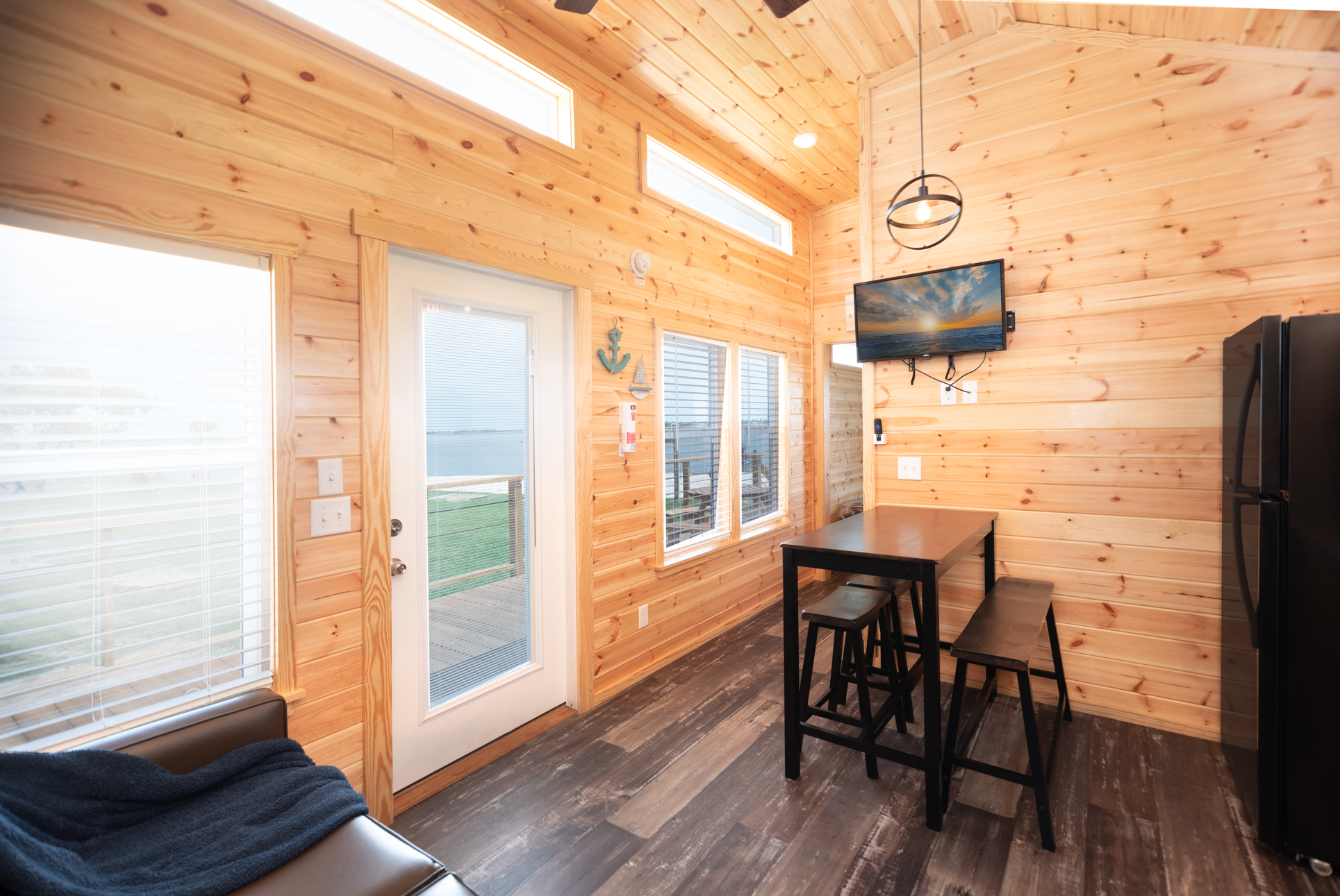 Cabin k2 living area