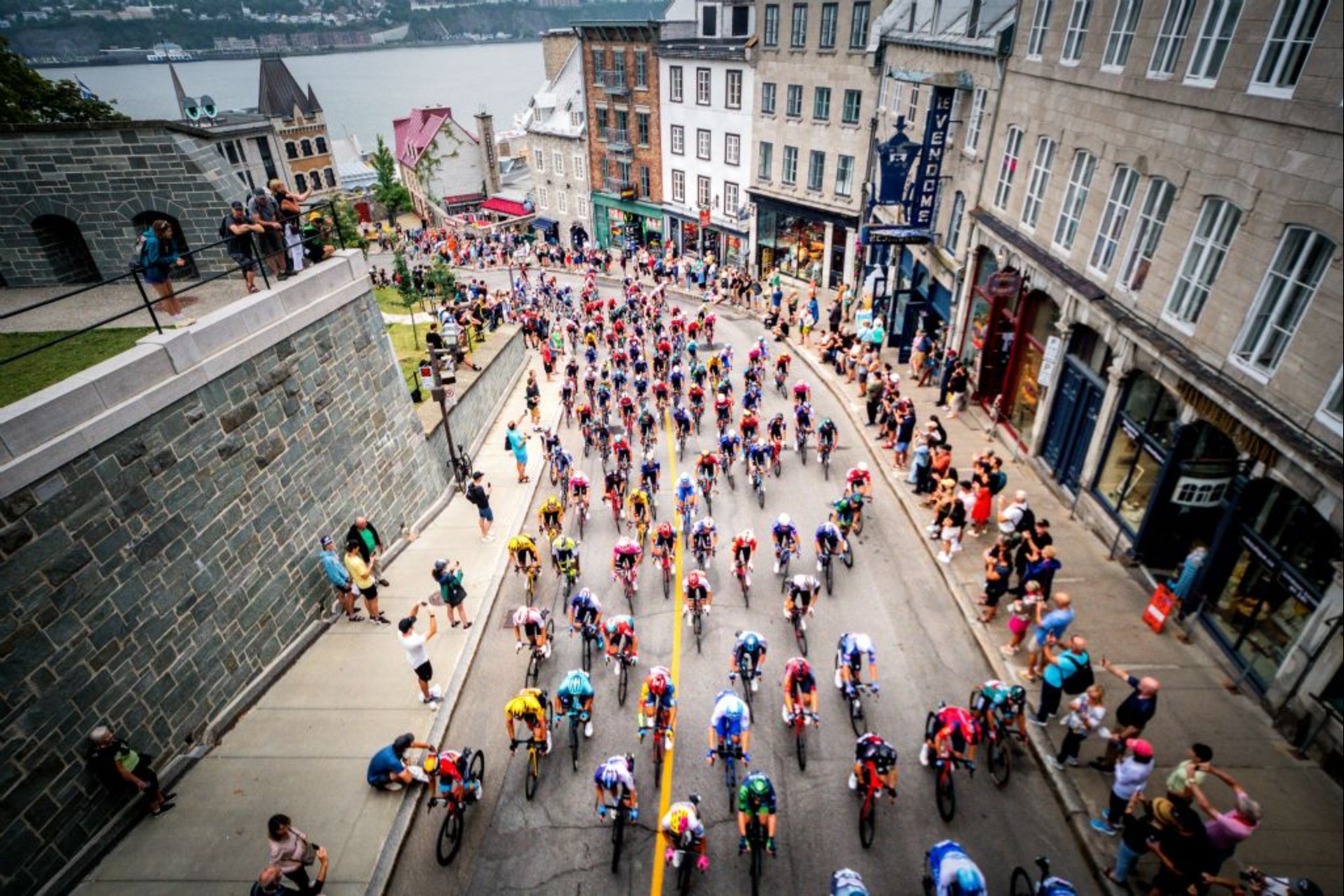 Grand Prix Cycliste de Québec /  Cycling in Quebec Photo