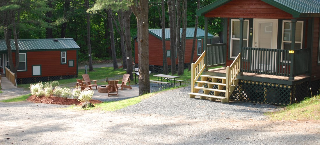 Deluxe Cabin: The Egret