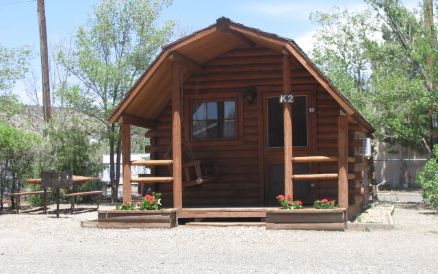 1 Room Camping Cabin