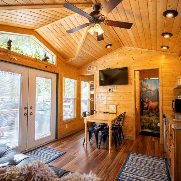 Plan a trip to Fountain Green, Utah