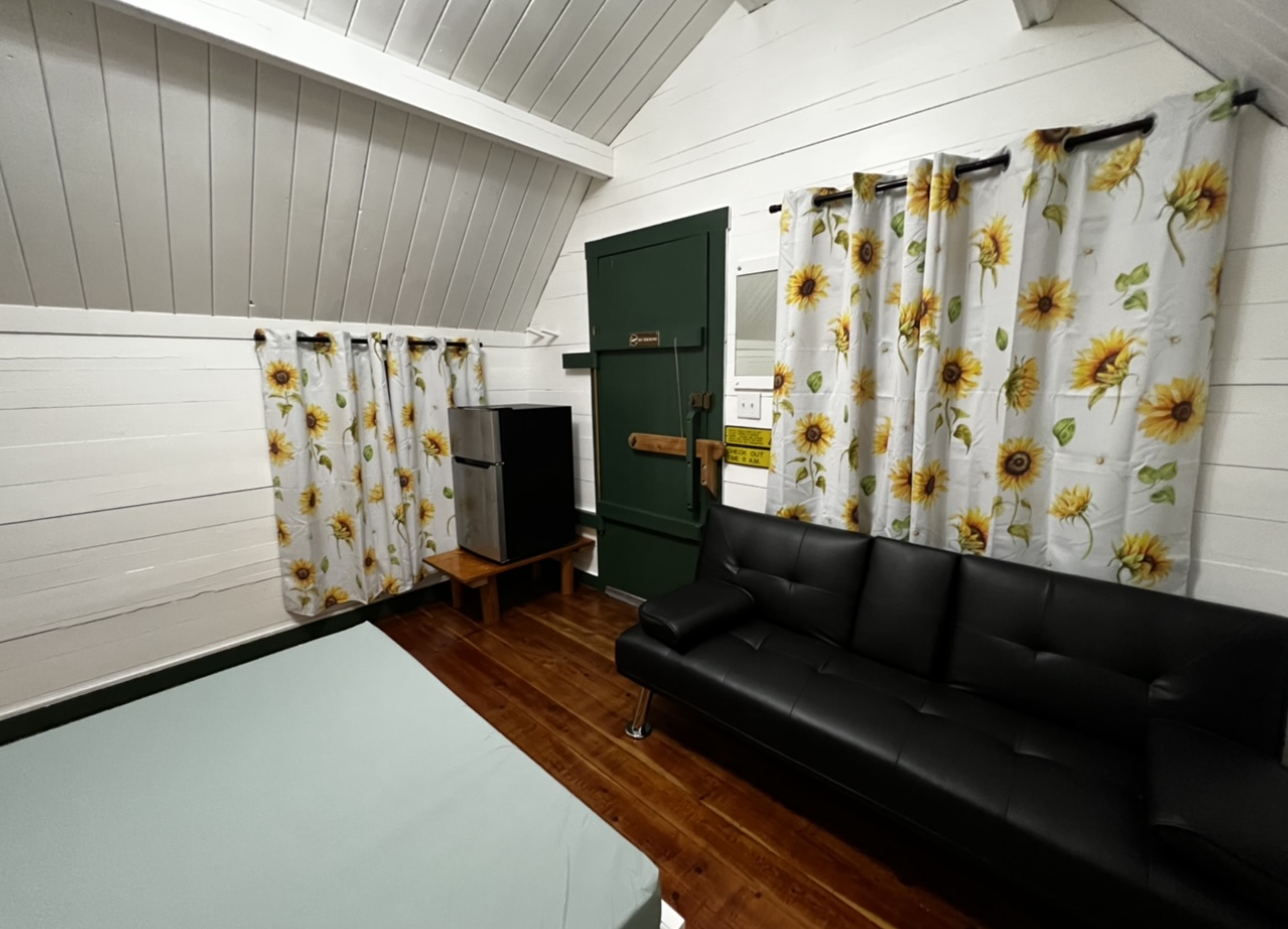 K2 futon
