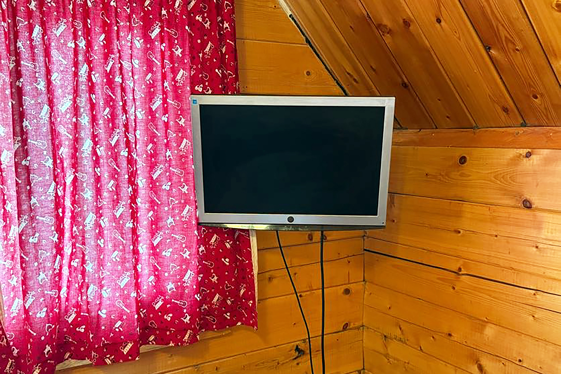 Camping Cabin, 1 Room - Sleeps 4