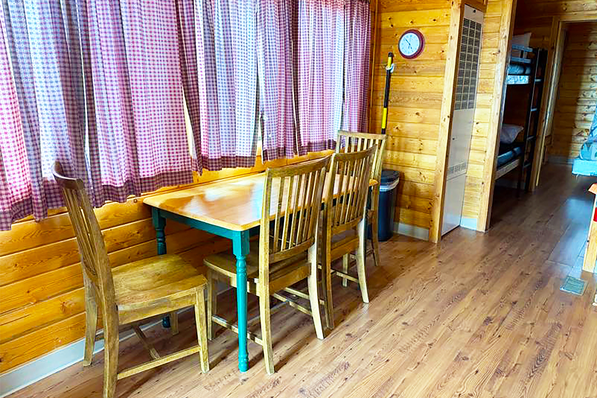 Deluxe Cabin, 1 Room, F+BB - Sleeps 6