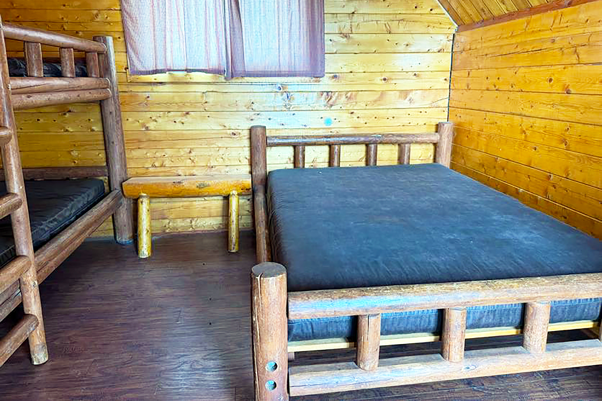 Camping Cabin, 1 Room - Sleeps 4