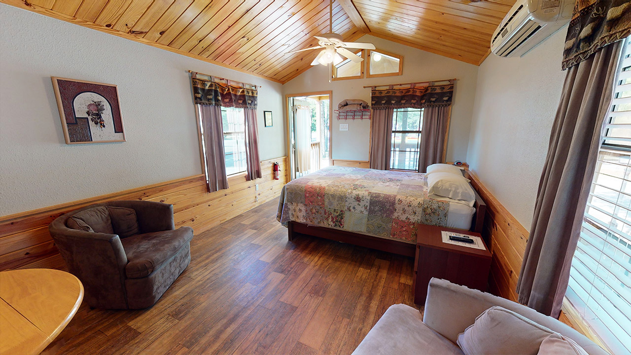 Rusk, Texas Lodging Rusk KOA Holiday