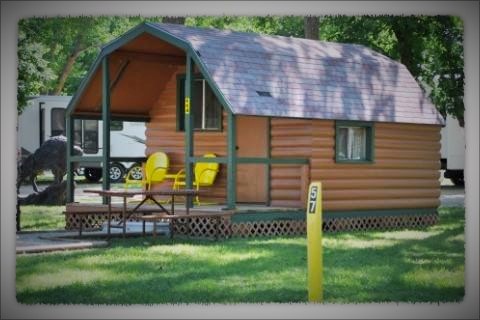Camping Cabin (No Bathroom) CC4 Pictures Salina KOA Holiday