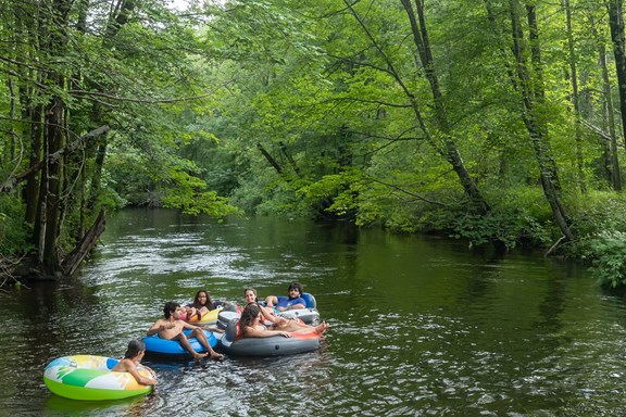 Plan a trip to Winchester, New Hampshire