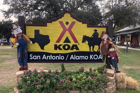 San Antonio / Alamo KOA Holiday