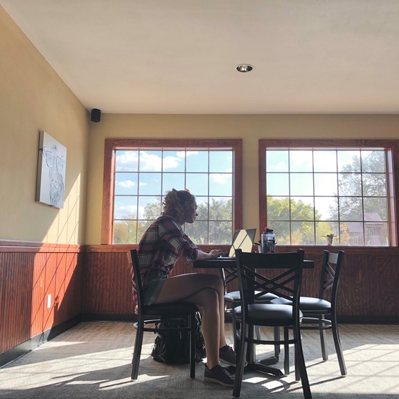 Plan a trip to Cottonwood Shores, Texas