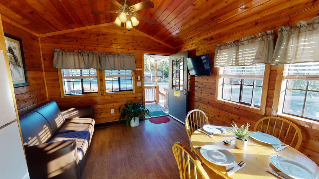 San Antonio, Texas Lodging San Antonio / Alamo KOA Holiday