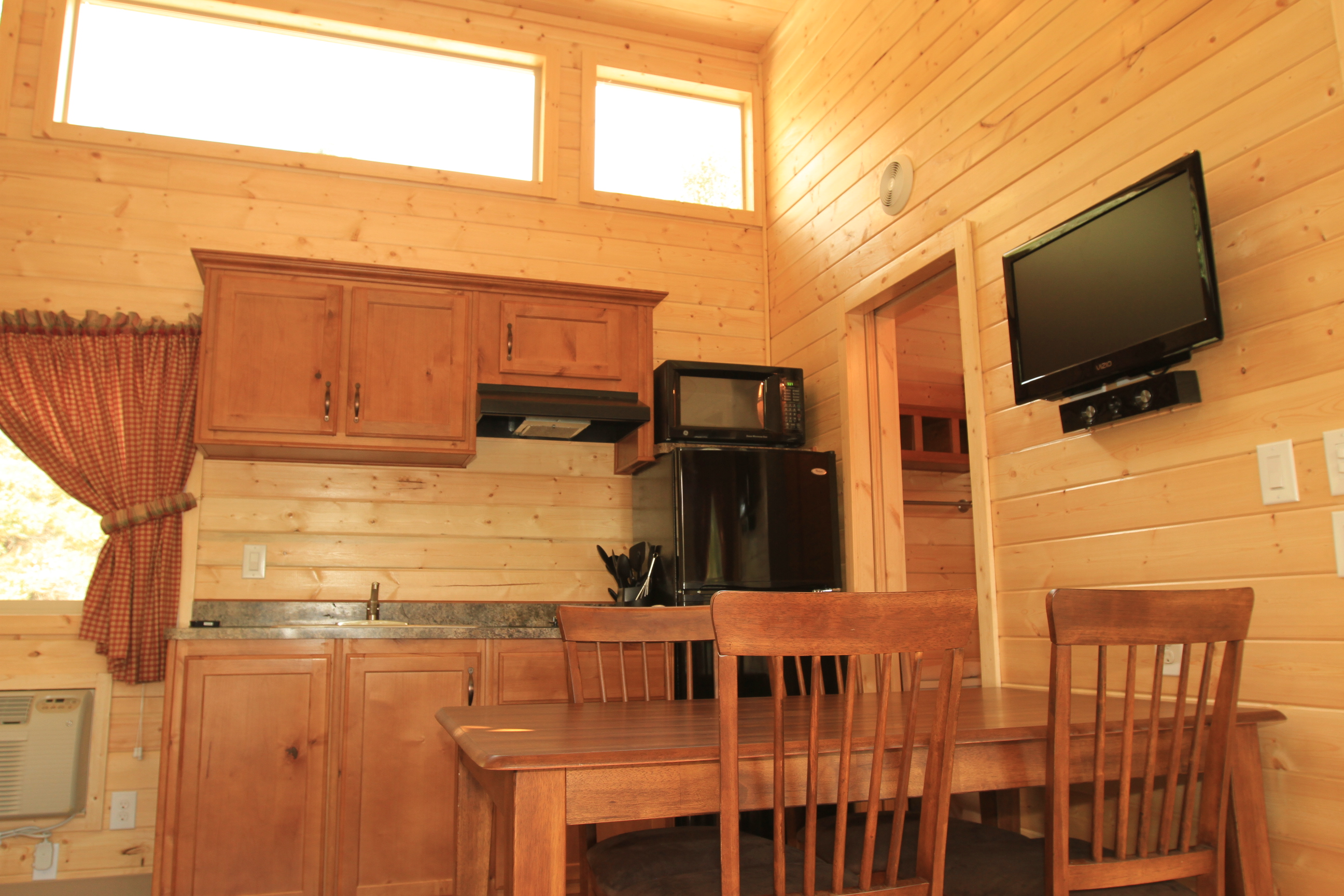 Loft Deluxe Cabin Kitchen