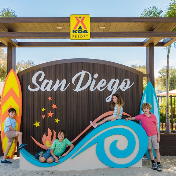 Plan a trip to Calexico, California