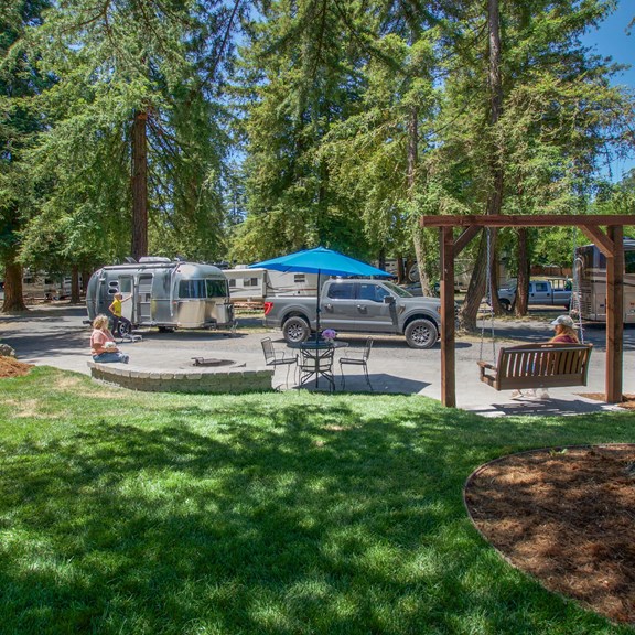 Plan a trip to Roseland, California