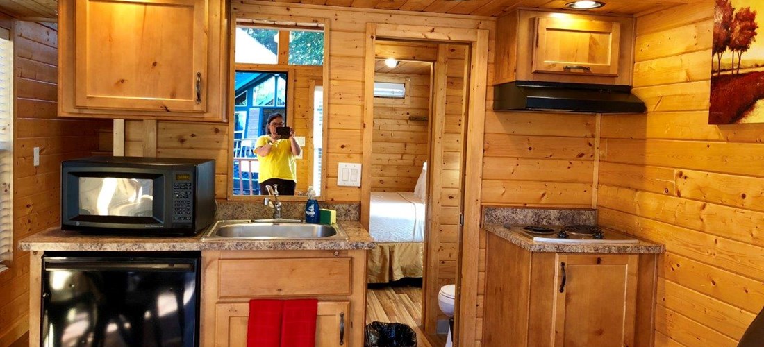Inside our k2 full size Wine Country Lodge