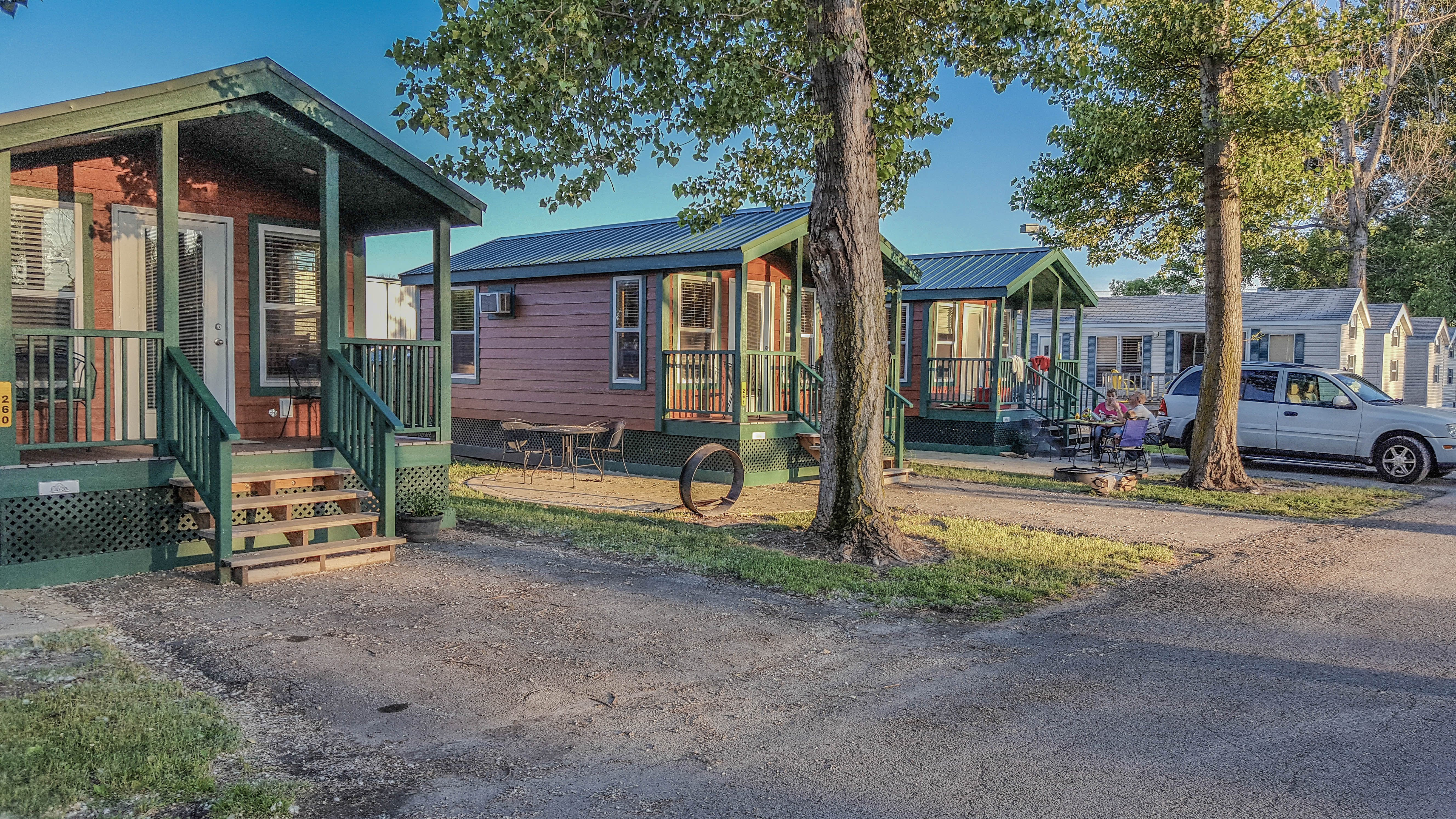 Deluxe Cabins in Sandusky Ohio Lodging in Sandusky KOA